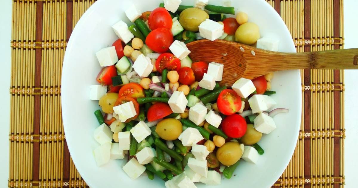 Dados de queso fresco y tomate al orégano Receta de carme castillo- Cookpad