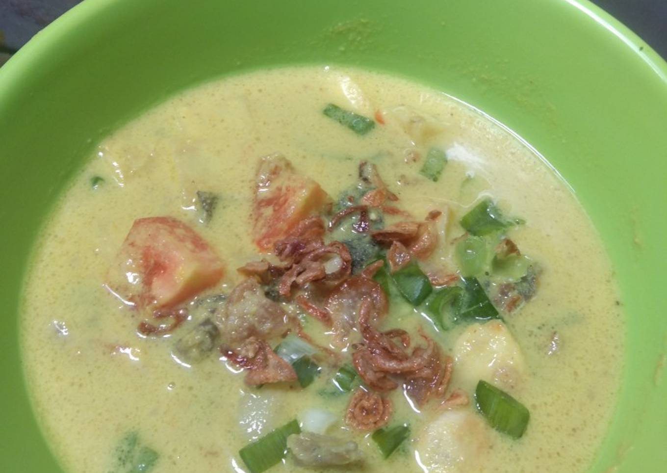 Soto Daging & Babat Kuah Santan