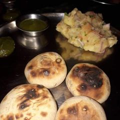 A picture of Dal bati.