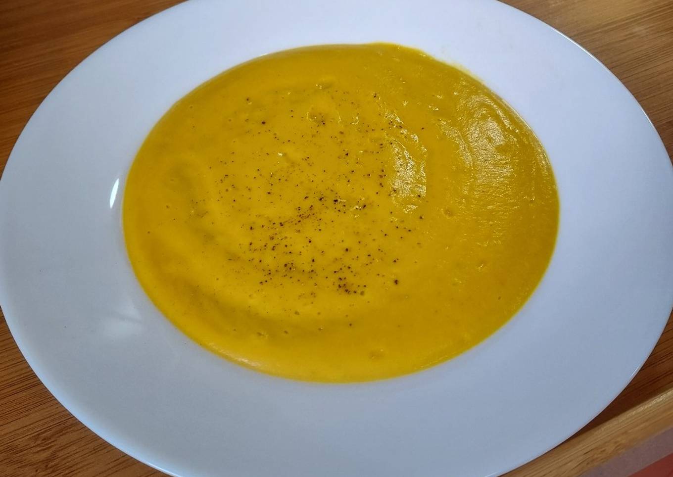 Crema de calabaza, zanahoria, coco y curry