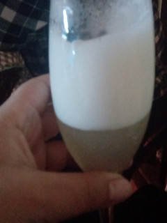 Una foto de Pisco sour viñamarino