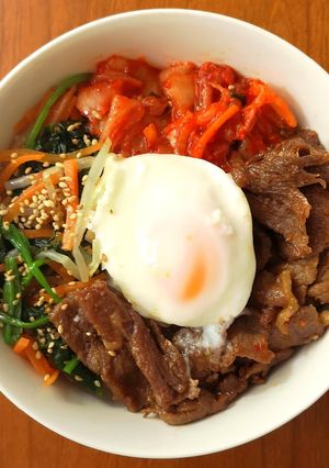 Foto di Bibimbap - Ciotola di riso coreana