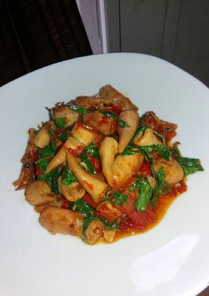 Foto resep Cumi Asin Tumis Pedas Kemangi