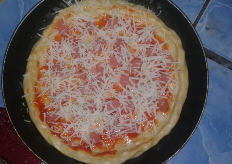 Rahasia Memasak Pizza Teflon Minimalis Yang Gurih