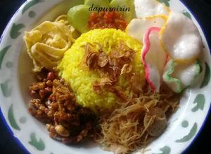 Foto resep Nasi kuning magicom