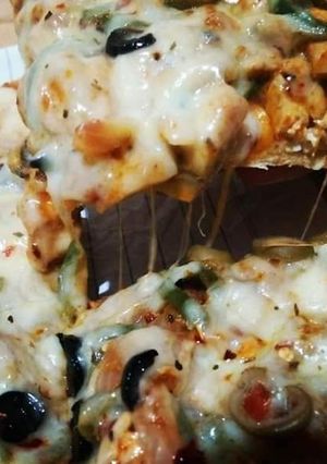 A picture of Chicken Fajita Pizza💛🍕.