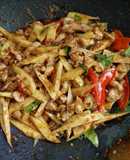พริกแกงไก่ใส่หน่อไม้สด