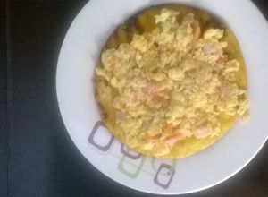 Una foto de Huevos revueltos especiales