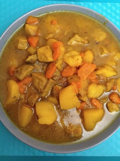 Una foto de Carne con patatas