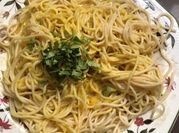 Una foto de pasta de almendras de españa