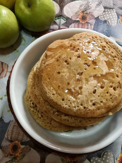 Una foto de Panqueques de avena y coco