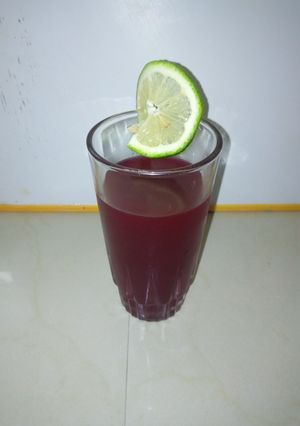 A picture of Betrootnpassion cocktail.