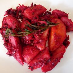 A picture of Beatroot potatoes.