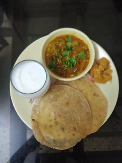#ગલકા નું શાક(galka nu saak recipe Gujarati) રેસીપી મુખ્ય ફોટો
