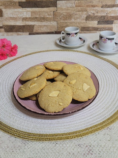 Una foto de Galletitas de queso mascarpone y chocolate blanco