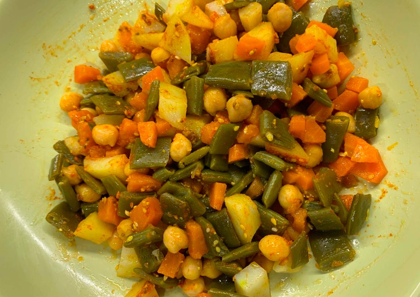 Verduras al vapor con garbanzos