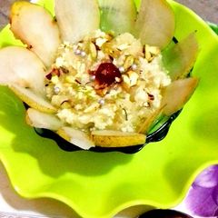 A picture of Nashpati ka halwa.