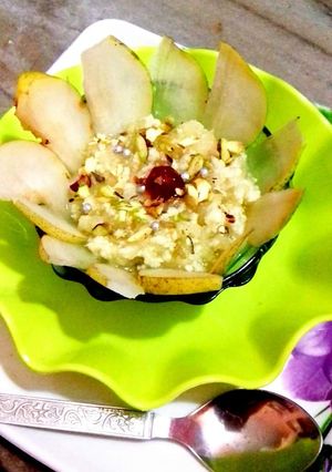 A picture of Nashpati ka halwa.