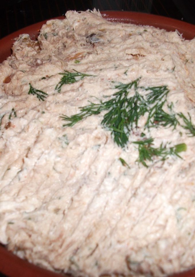 A picture of Smoked mackerel pate.