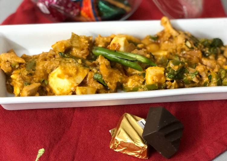 Recipe of Favorite Chicken Bharta