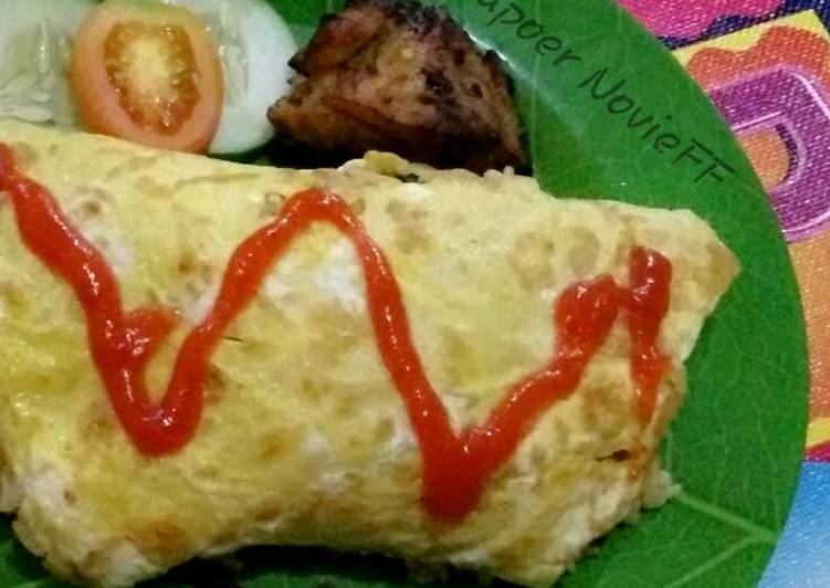 Resep Nasi goreng gulung telur, Enak Banget