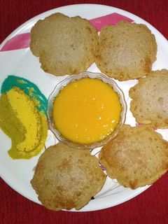आमरस पुरी (aamras puri recipe in marathi) रेसिपी चे मुख्य फोटो