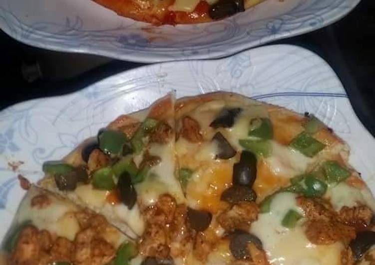 Afghani  tikka  pizza