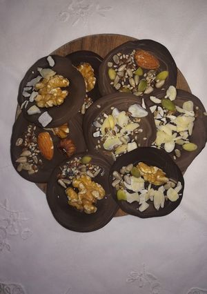 Foto principal de Mendiants o discos de chocolate