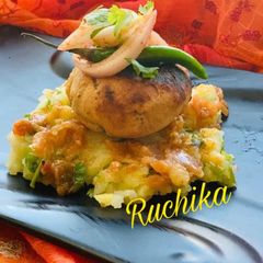 A picture of Baked Litti.