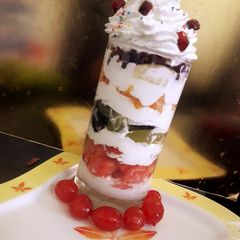 A picture of Fruit Yogurt Salad.