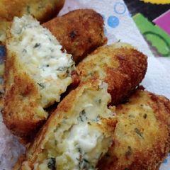 A picture of Potato Croquettes.
