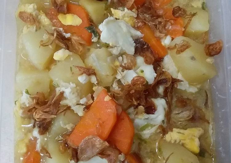 Cara Menyiapkan Sup tkw(telur,kentang,wortel) Anti Ribet!