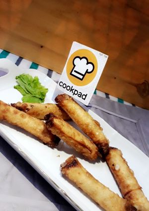 A picture of PERI PERI Rolls.