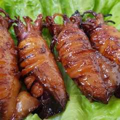 A picture of Cumi bakar tevlon.