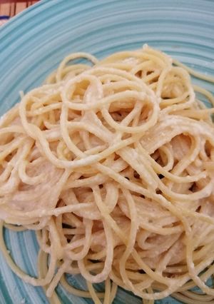 Una foto de Tallarines con salsa de nueces