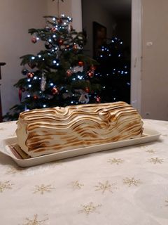 Une photo de ☆Bûche Citron Meringuée☆