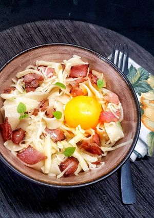 Foto principal de Tagliatelle a la carbonara sin nata
