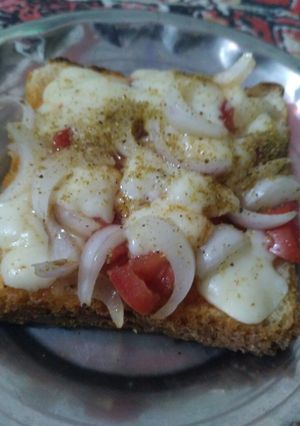 A picture of Cheesy bread.