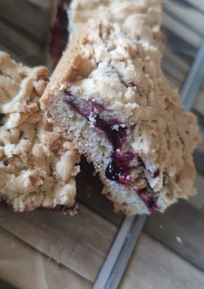 Тертий пиріг зі смородиною(любим варінням)🥧