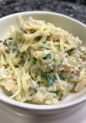 Una foto de Risotto de pollo y champignons 🍗 🍄