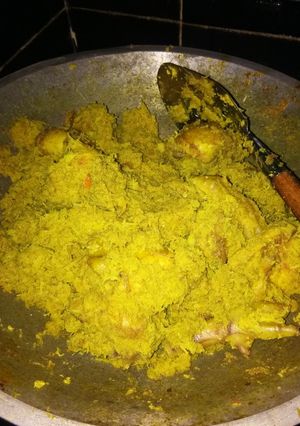 Foto resep Ayam serundeng ungkep
