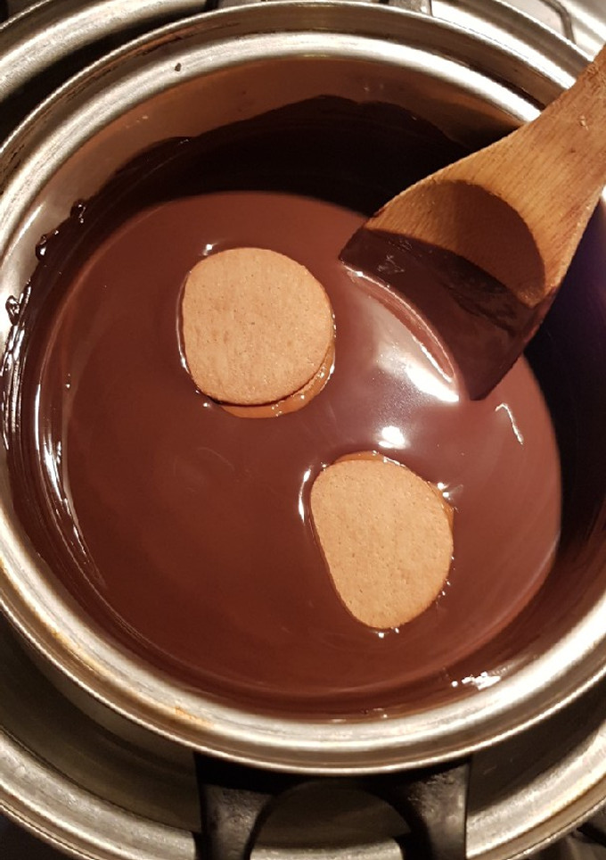 Una foto de Chocolate de alfajores 😁