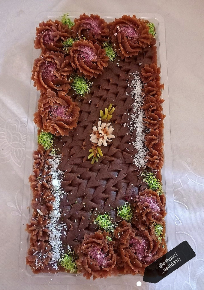 عکسی از دستور حلوای شیره انگور برای پدرآسمانی ام 😔🖤
