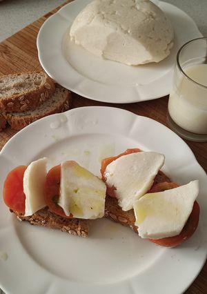 Foto di Formaggio Morbido Senza Latte