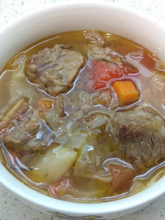牛肉蔬菜湯 的食譜成品照片