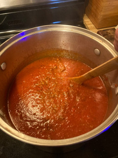 A picture of Tomato Sauce with Meat.