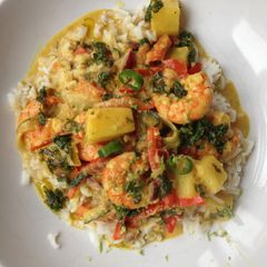 A picture of Shrimps coconut curry.