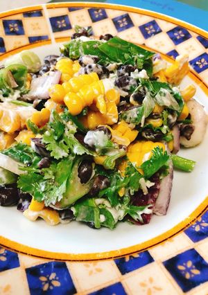 Φωτογραφία της συνταγής Πολύχρωμη Μεξικάνικη σαλάτα