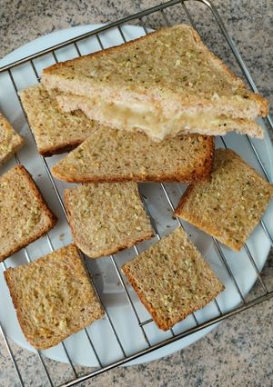 Hình của món Sandwich Bơ Tỏi - Garlic Butter Sandwich.