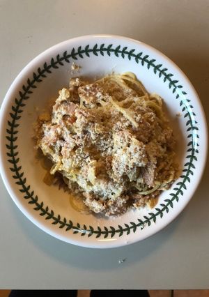 A picture of Spaghetti Carbonara.